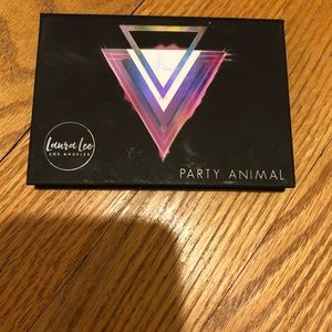Laura lee la party animal palette